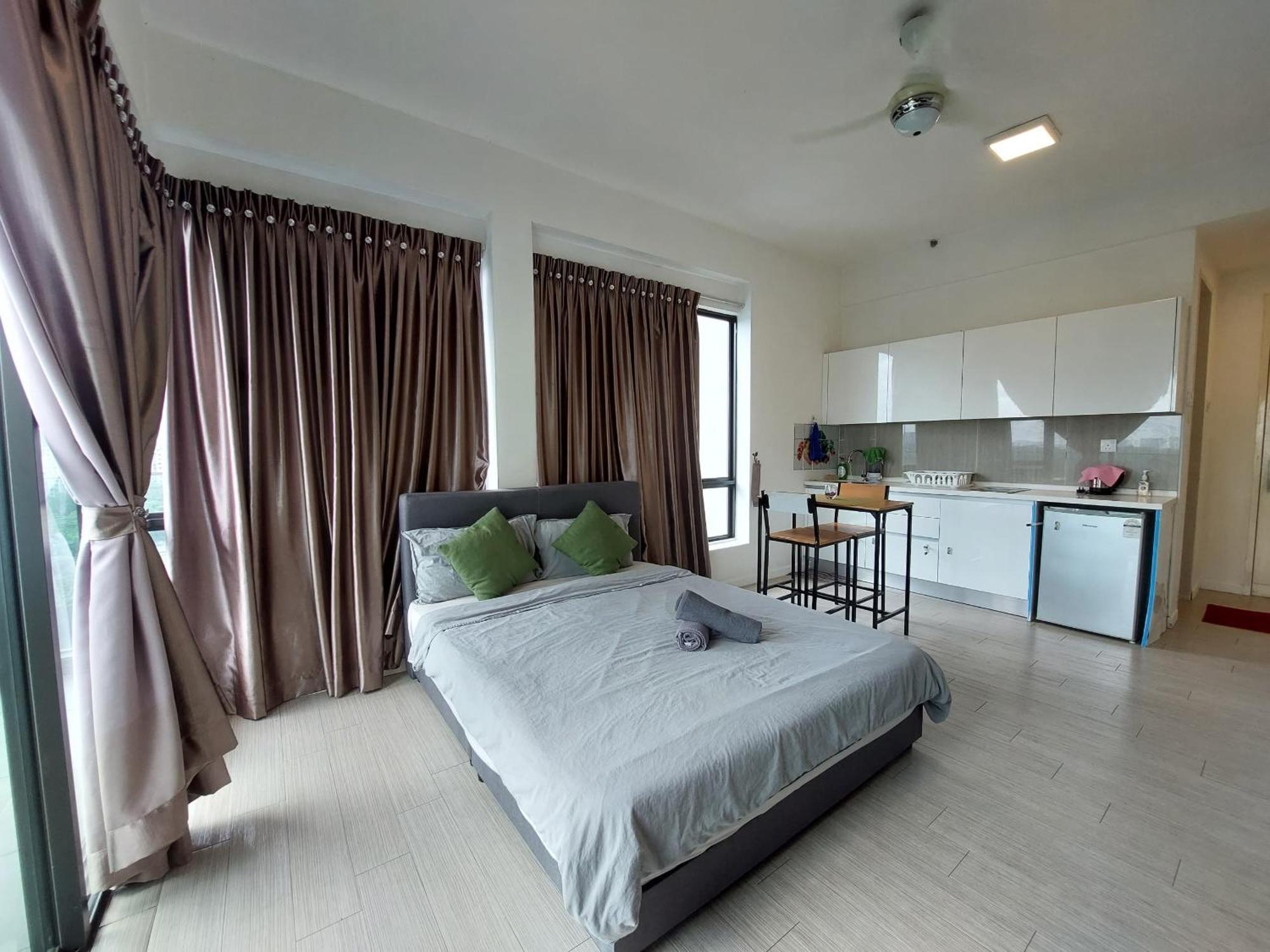Inspired Homes @ Pj The Grand Sofo Петалинг Джая Екстериор снимка