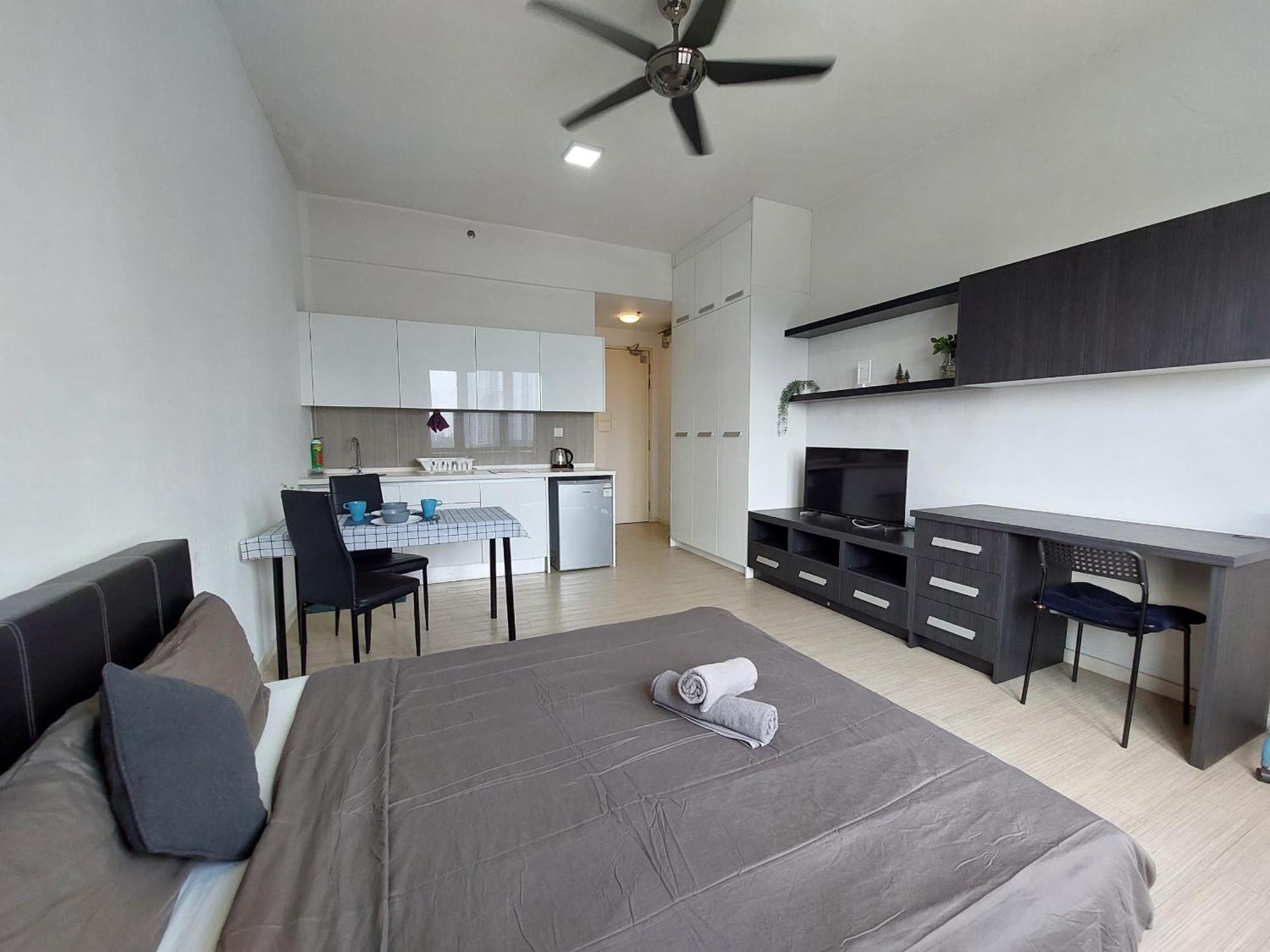 Inspired Homes @ Pj The Grand Sofo Петалинг Джая Екстериор снимка